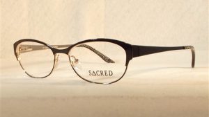 Sacred SP005
