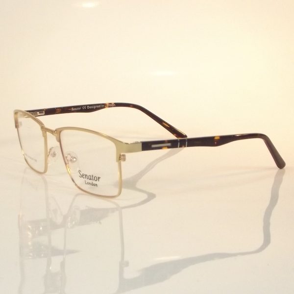 Senator 221 - Image 7