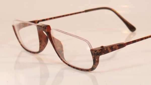 Carbon Fibre | Half eye