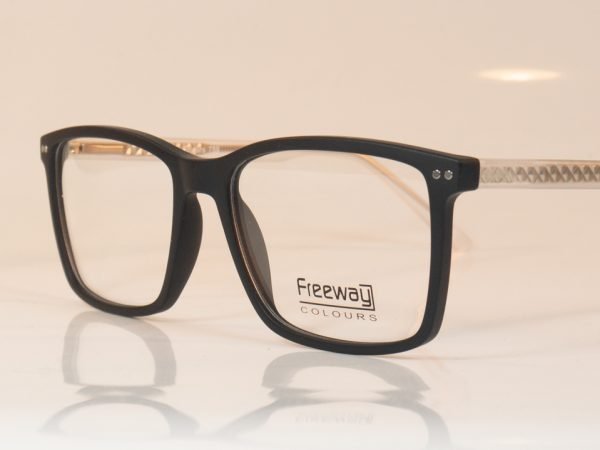 freeway colours 759 black