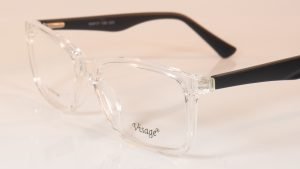 Visage 4661