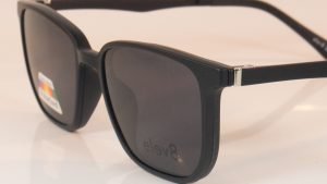 Elev8 Clip900