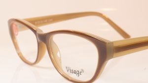 Visage 425
