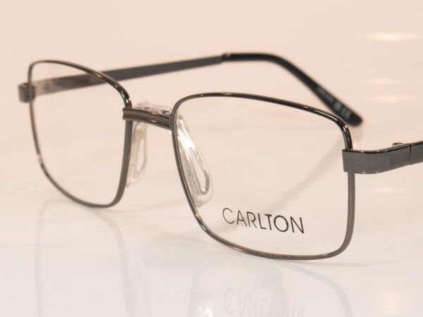 Carlton 13