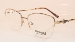 Freeway 3104