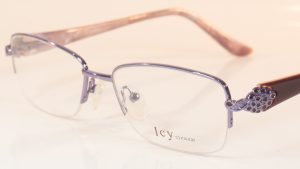 Icy 768