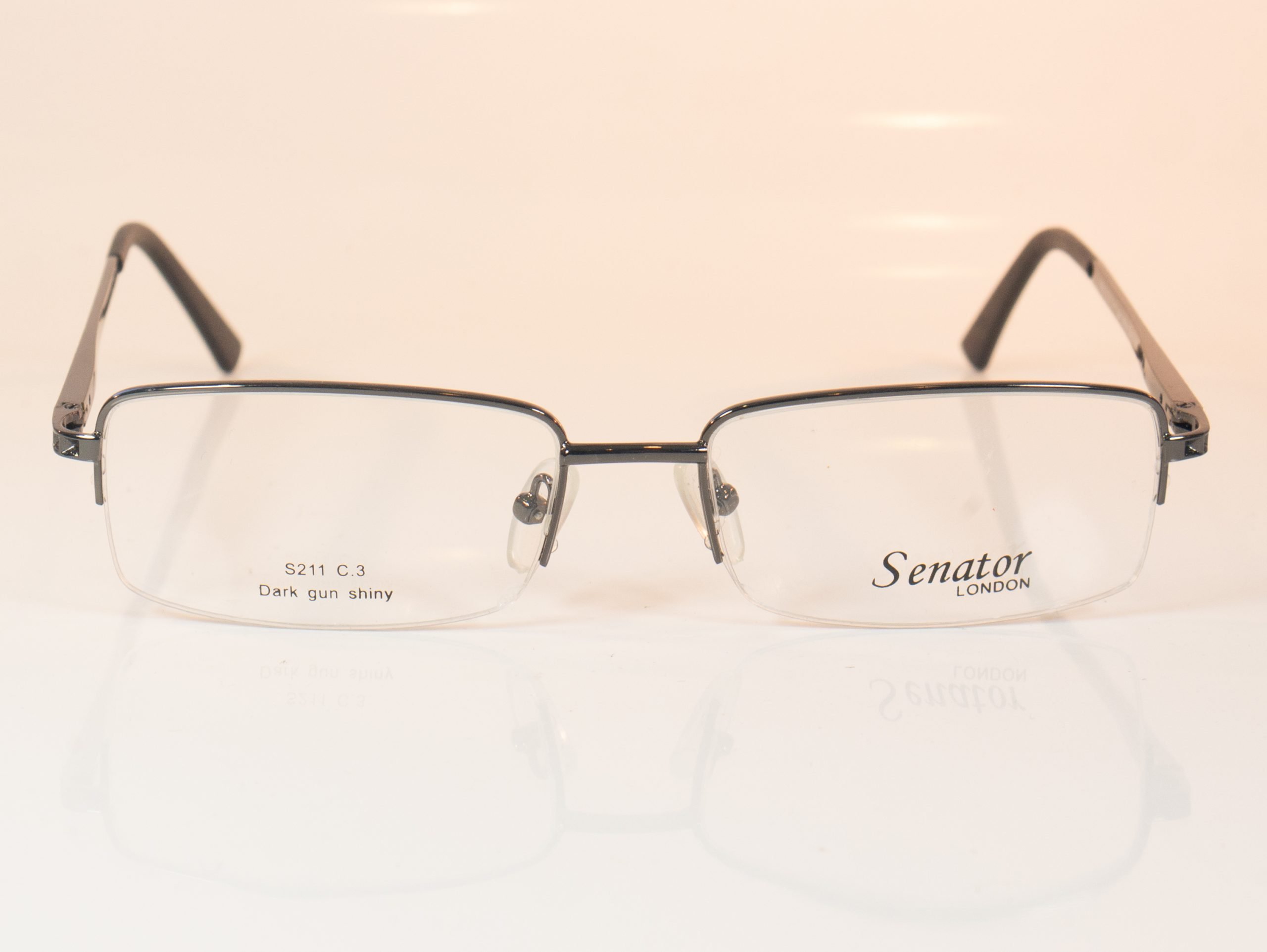 Senator 211 - Image 2